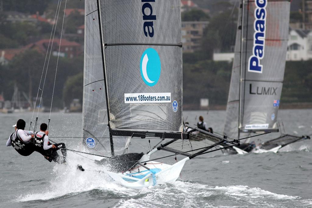 The new Appliancesonline.com.au skiff and Lumix reaching into Athol Bay - 18ft Skiffs  NSW Championship, Race one  Sunday, 11 January 2015  Sydney Harbour. © Australian 18 Footers League http://www.18footers.com.au